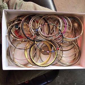 Mixed Box of 50 bracelets